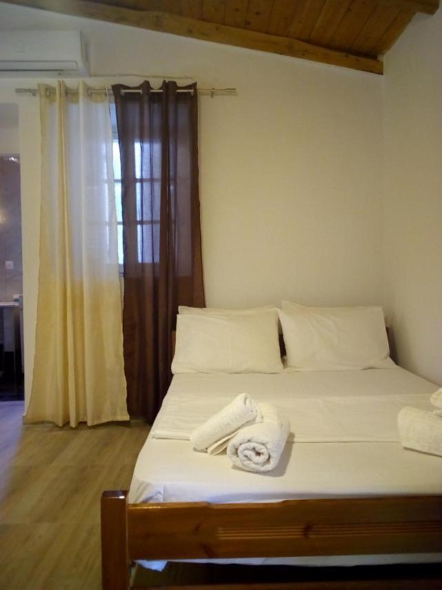 Corfu Oasis Studio Neochorakion Bagian luar foto